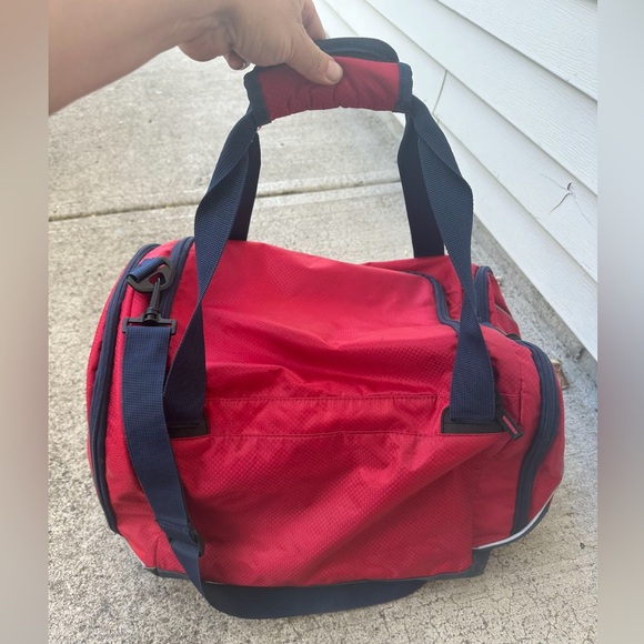 NAUTICA Small Duffel Bag - Picture 2 of 6